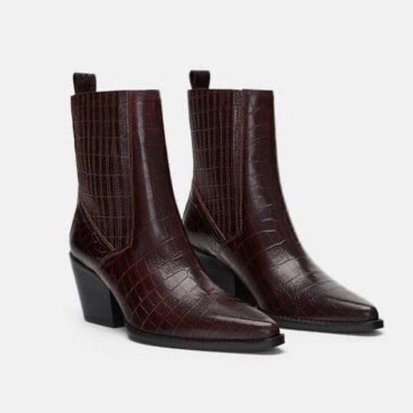 Zara Shoes - Croc Print Leather boots